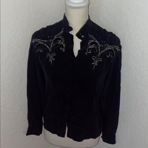 Chic Black Embroidered Women's silk blouse